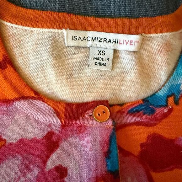 Isaac Mizrahi Live Tropical Floral Print Cardigan with 3/4 sleeves. Size XS. - Picture 6 of 7